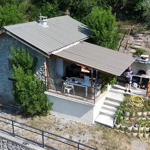 https://la-casa-de-toto.fr-provencehotel.com